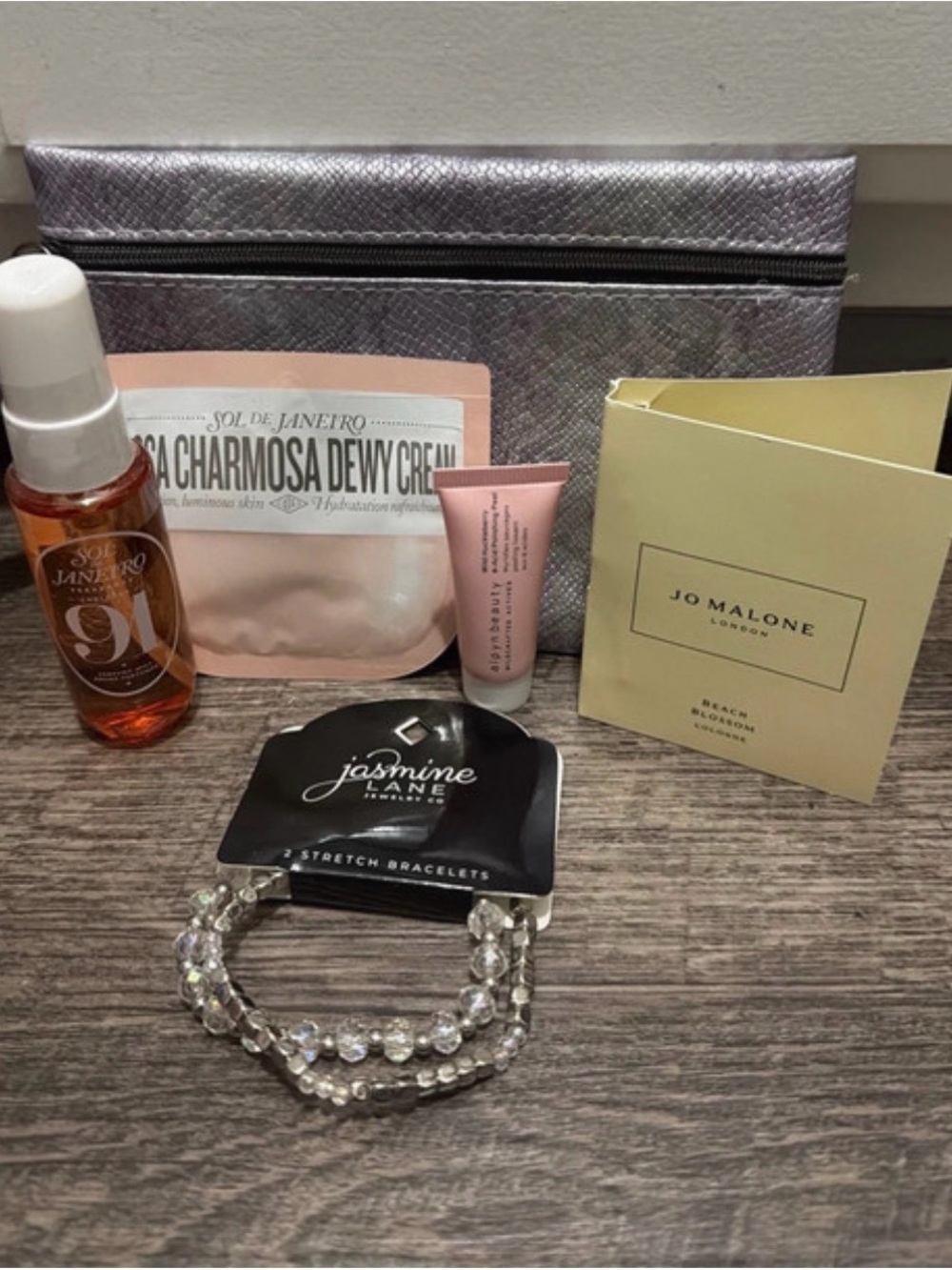 Sol de Janiero 91 travel bundle